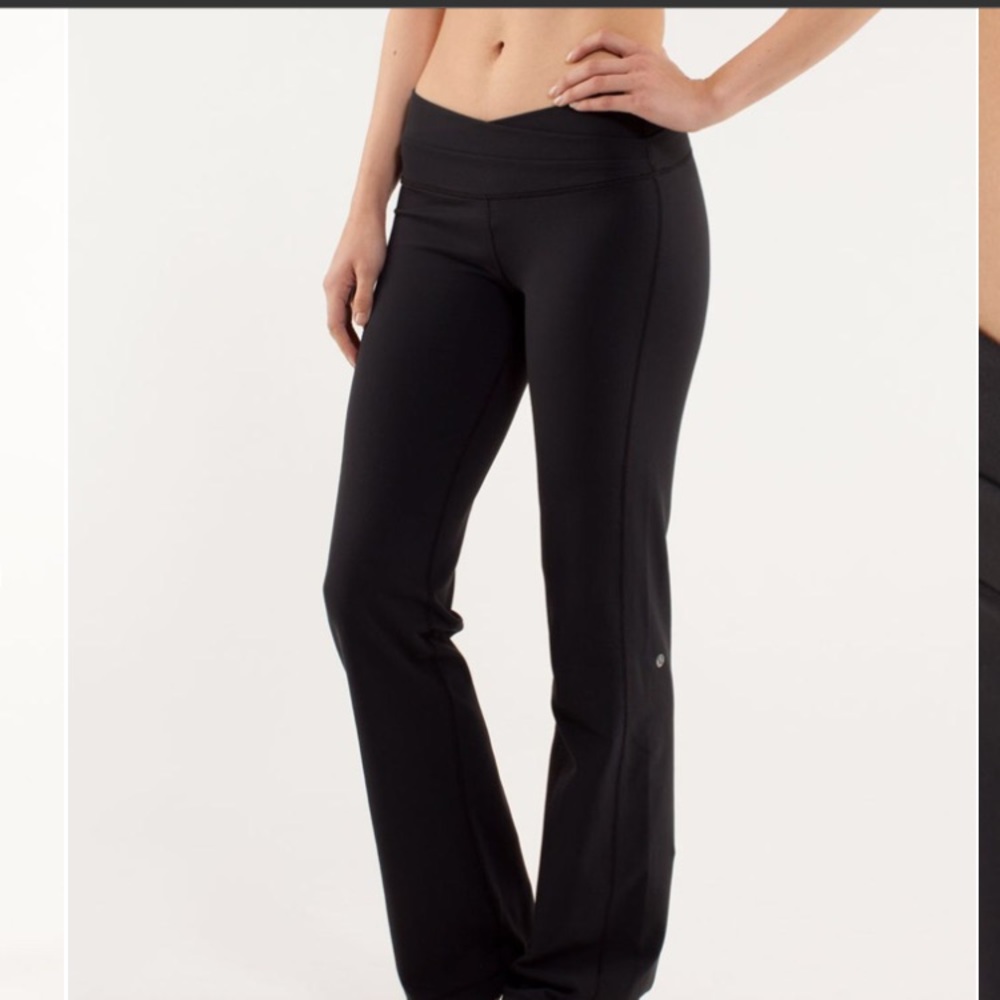 Lululemon Astro Pant 6 Tall (NEVER WORN)